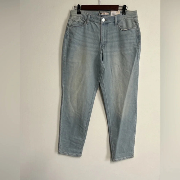 Juniors 13/31W SO Low Rise Boyfriend Jeans Relaxed Hip Thigh Straight Leg Light - Picture 4 of 14